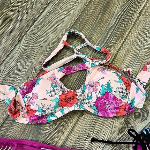 2 Bikinis Small Pink Floral Gingham Xhilaration Mossimo Kona Sol - Picture 4 of 9